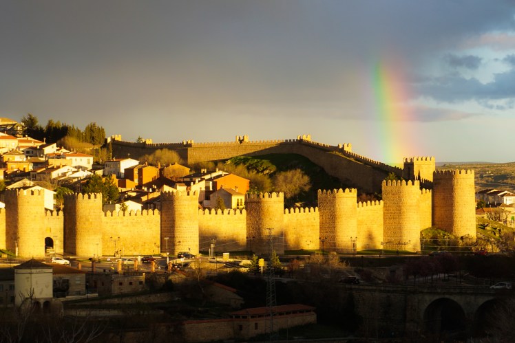 señores en el banco -1-4